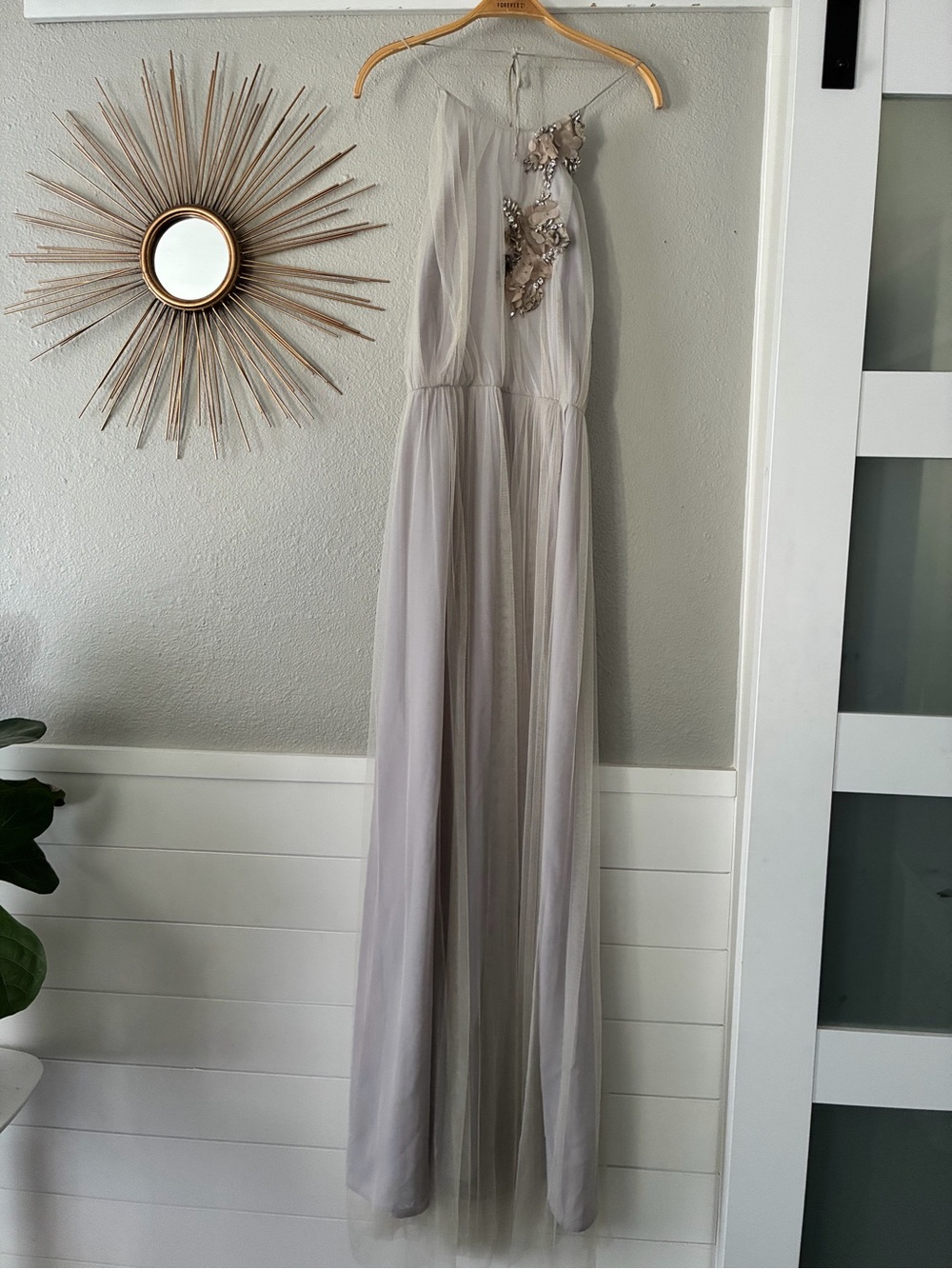 Elegant Women's Wedding Dress with Floral Embellishment — Light Gray